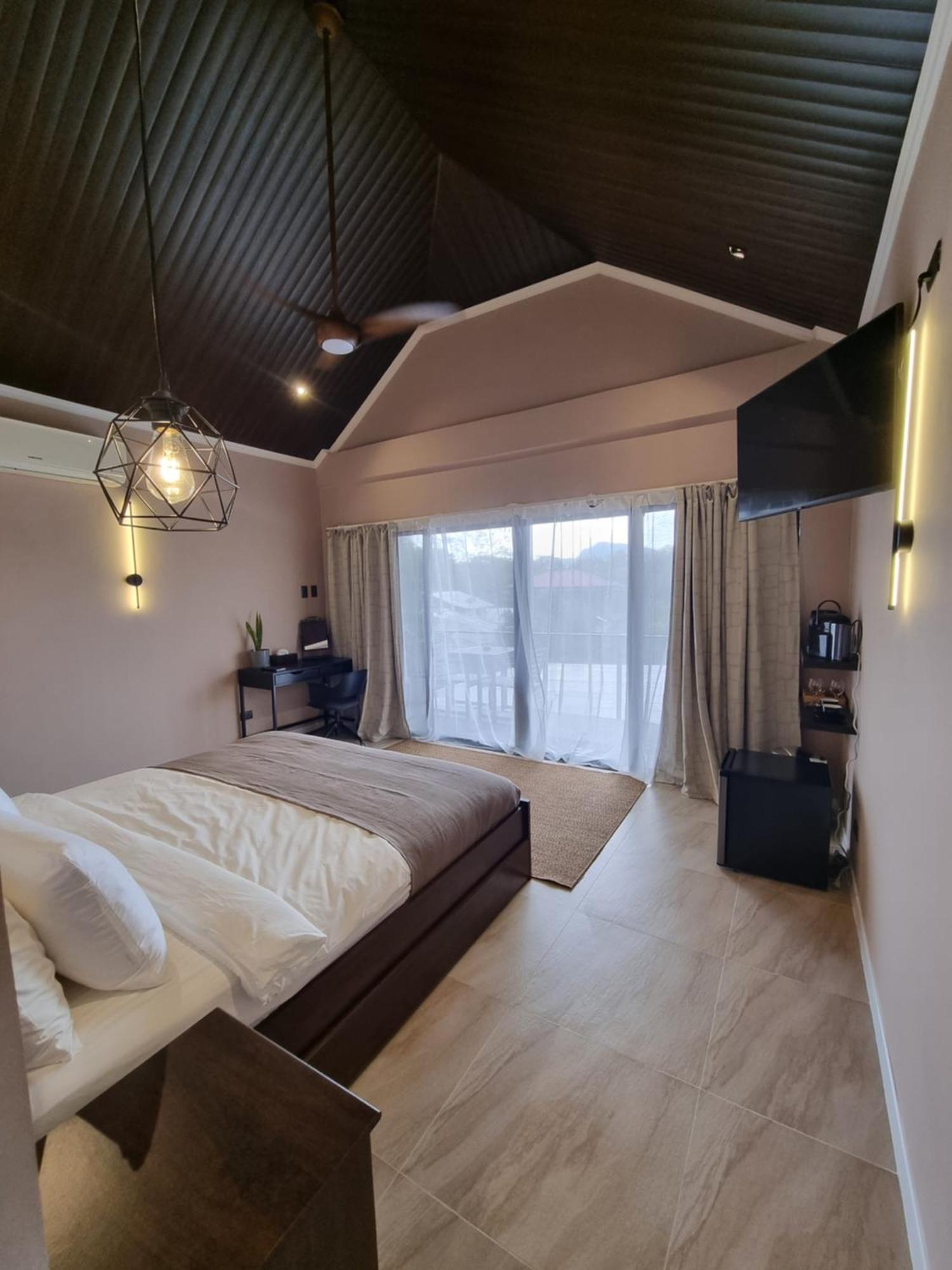 Anahaw Bed & Breakfast Ел Нидо Екстериор снимка